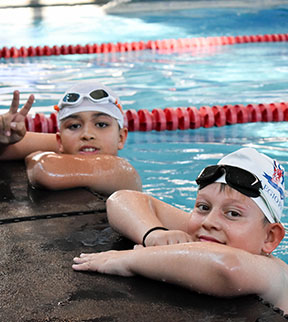 maternal-privado-en-guadalajara-natacion