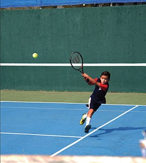 maternal-privado-en-guadalajara-tenis