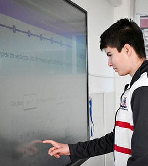 preparatoria-privada-en-guadalajara-aulas-interactivas